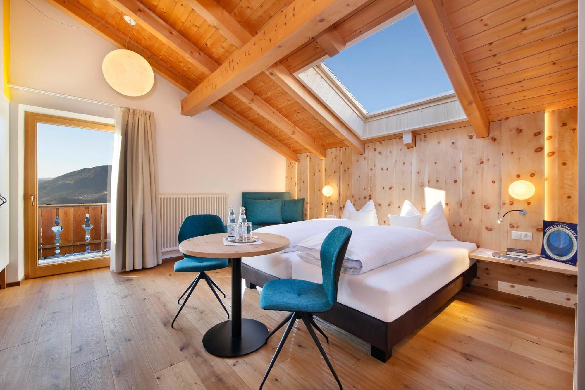 Hotel Oberwirt Weisses Kreuz Collepietra  Esterno foto