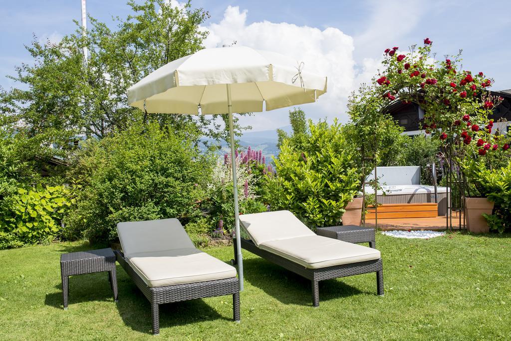 Hotel Oberwirt Weisses Kreuz Collepietra  Esterno foto