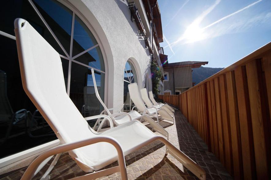 Hotel Oberwirt Weisses Kreuz Collepietra  Esterno foto