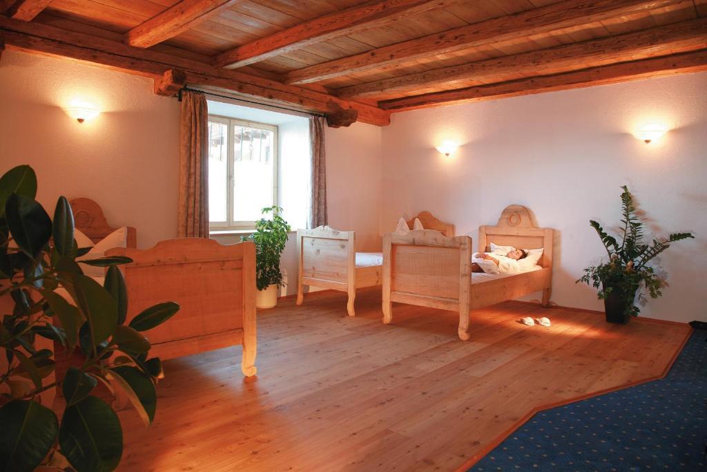 Hotel Oberwirt Weisses Kreuz Collepietra  Esterno foto