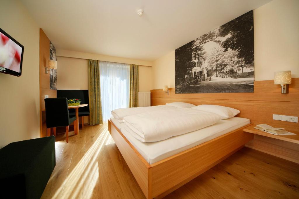Hotel Oberwirt Weisses Kreuz Collepietra  Camera foto