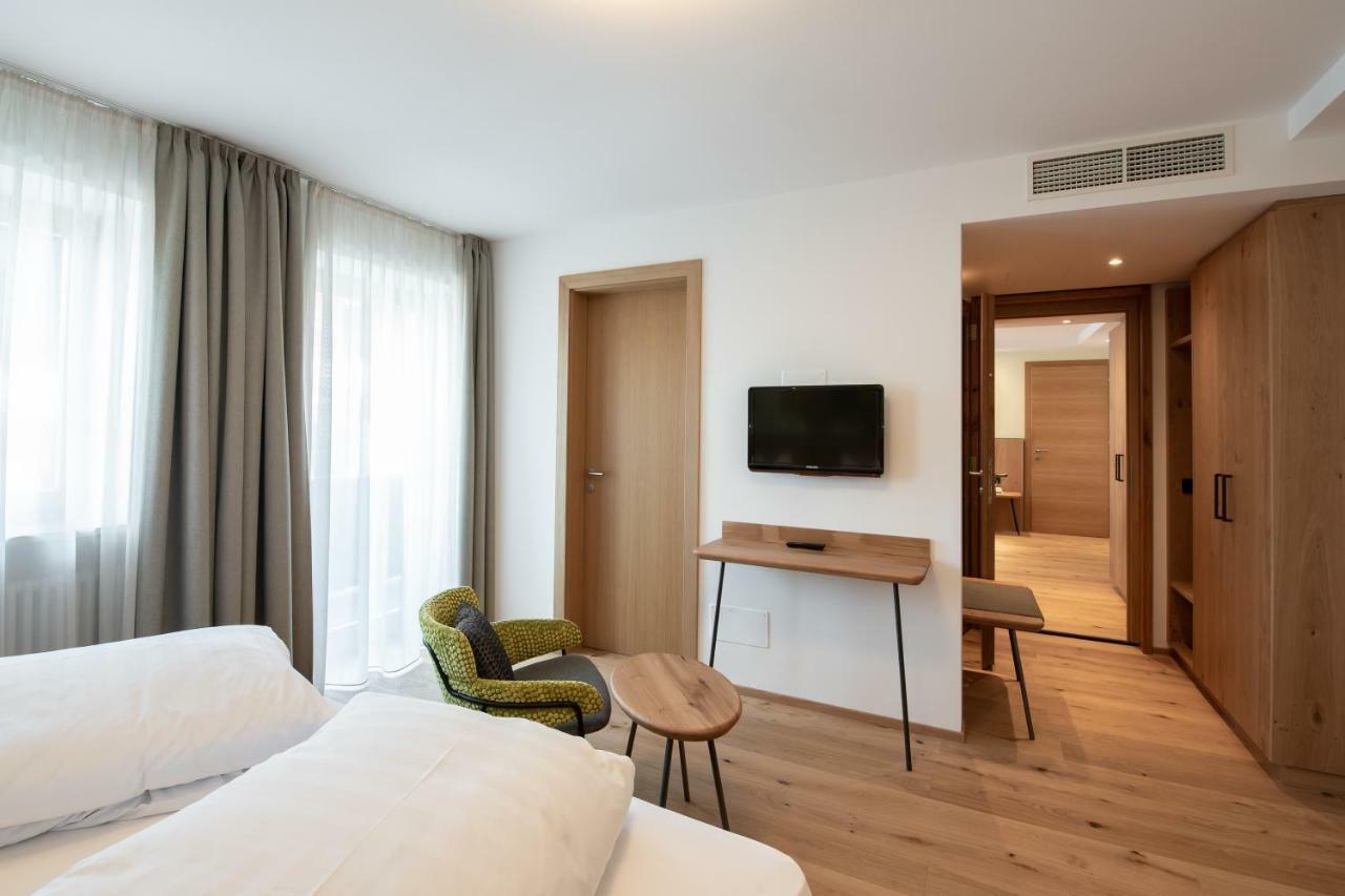Hotel Oberwirt Weisses Kreuz Collepietra  Esterno foto