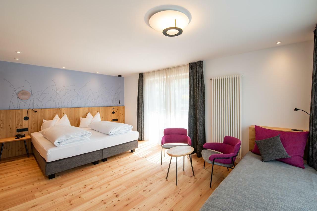 Hotel Oberwirt Weisses Kreuz Collepietra  Esterno foto
